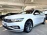 Volkswagen Passat Variant *Variant*2.0 TDI*Elegance*DSG*AHK*PANO*H/K